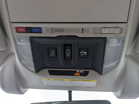 Used 2020 Subaru Forester Premium image 15