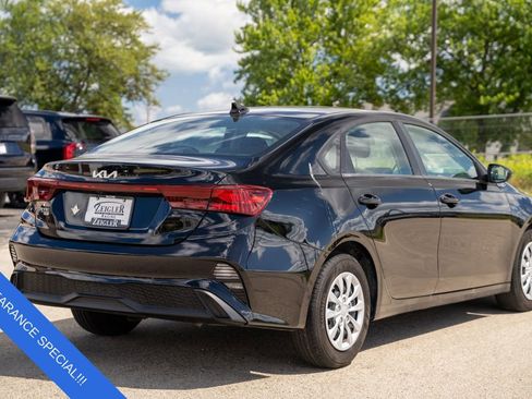 Used 2024 Kia Forte LX image 7