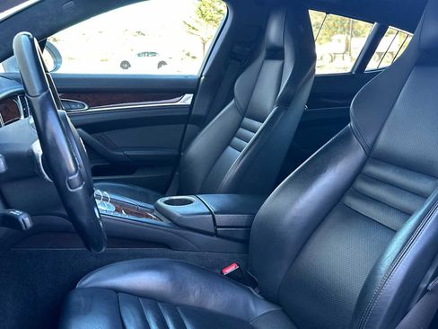 Used 2013 Porsche Panamera image 5