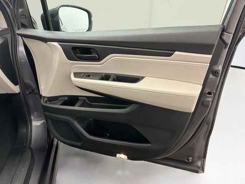 Used 2025 Honda Odyssey EX-L image 35