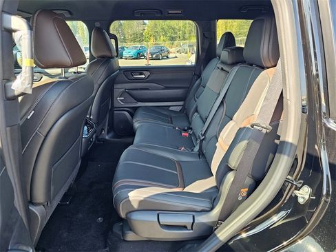 New 2025 Nissan Armada SL image 20