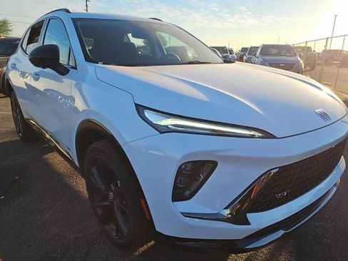 Certified 2025 Buick Envision Sport Touring image 2