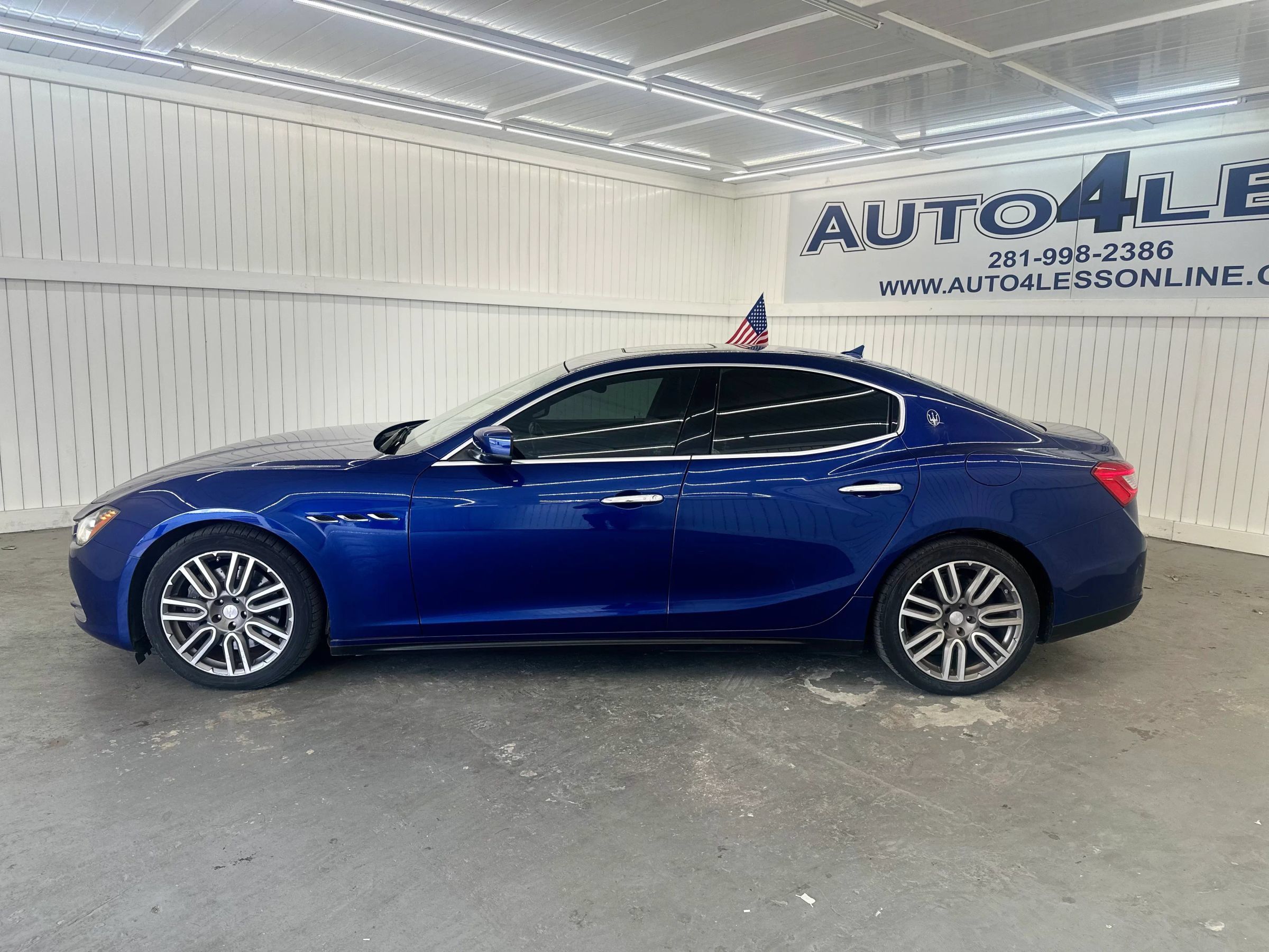 Used 2015 Maserati Ghibli RWD image 8