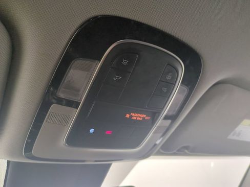 Used 2022 Hyundai Santa Fe SEL w/ Convenience Package FWD image 24