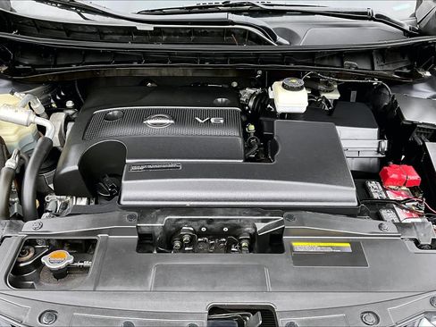 Used 2015 Nissan Murano Platinum w/ Cargo Package w/Cover image 31