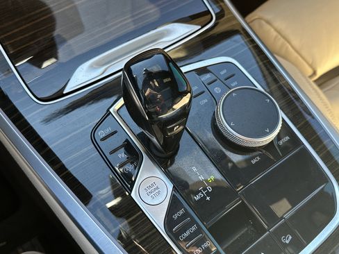 Used 2019 BMW X5 xDrive40i w/ Premium Package 2 image 32