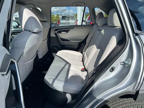 Used 2025 Toyota RAV4 XLE image 23