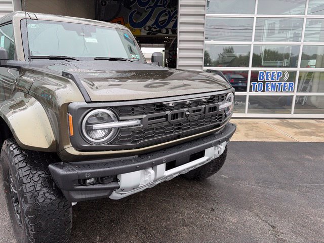 New 2026 Ford Bronco Raptor w/ Interior Carbon Fiber Pack AWD/4WD image 5