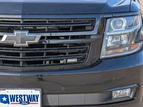 Used 2019 Chevrolet Tahoe Premier AWD/4WD image 9
