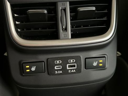 Certified 2025 Subaru Outback Touring XT image 20