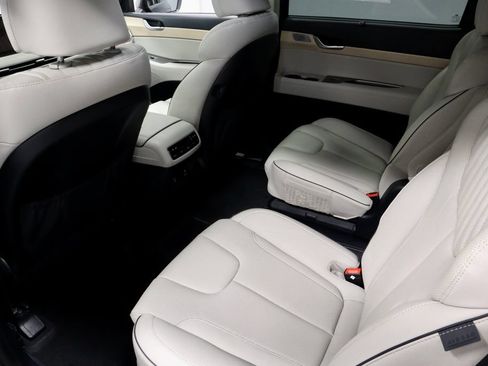 Used 2025 Hyundai Palisade Limited AWD/4WD image 22