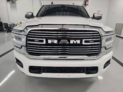 Used 2022 RAM 2500 Laramie AWD/4WD image 4