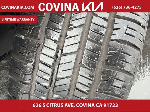 Certified 2022 Kia Seltos LX image 29