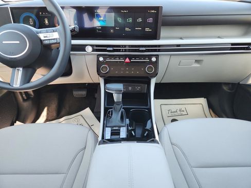 New 2026 Hyundai Tucson SEL image 10