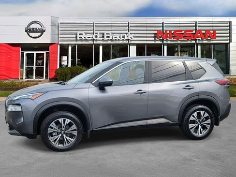 Certified 2023 Nissan Rogue SV image 5