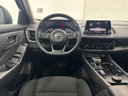 Used 2024 Nissan Rogue S AWD/4WD image 20