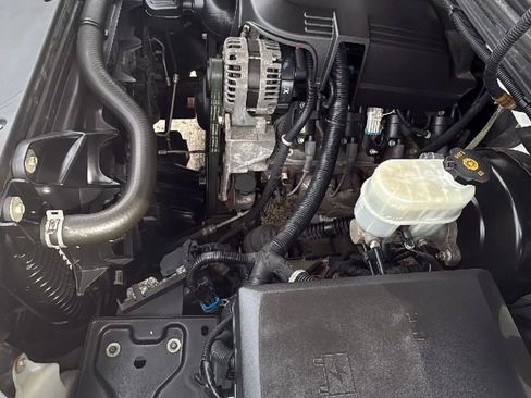 Used 2013 Chevrolet Silverado 1500 W/T image 24