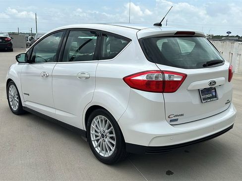 Used 2015 Ford C-MAX SEL w/ Equipment Group 302A FWD image 11