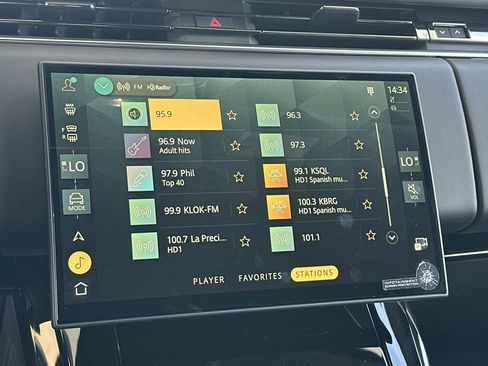 New 2026 Land Rover Range Rover Sport SE AWD/4WD image 18
