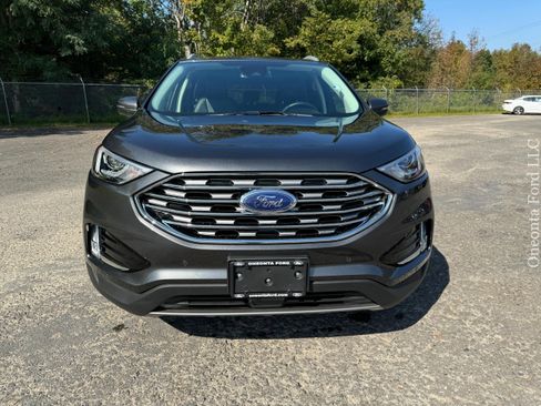Used 2020 Ford Edge Titanium image 8