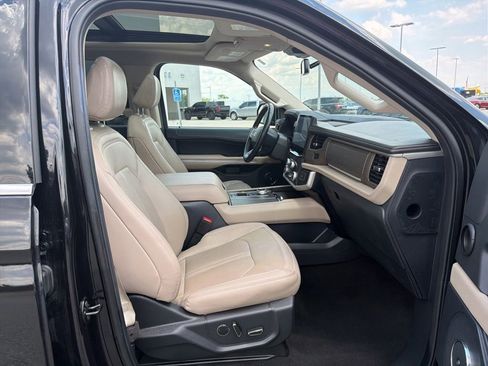 Used 2024 Ford Expedition Max Limited RWD image 22