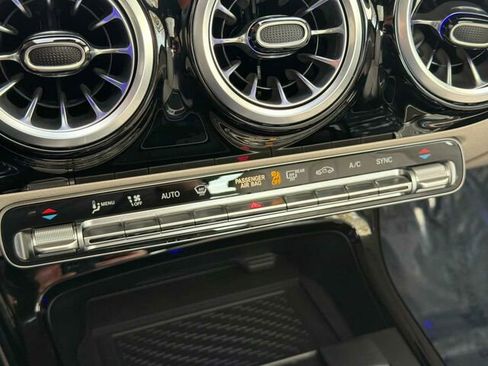 Certified 2025 Mercedes-Benz CLA 250 4MATIC image 26