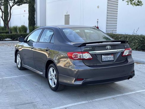 Used 2012 Toyota Corolla S FWD image 5
