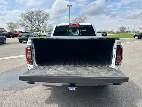 Used 2017 GMC Sierra 1500 SLT w/ SLT Premium Package image 16