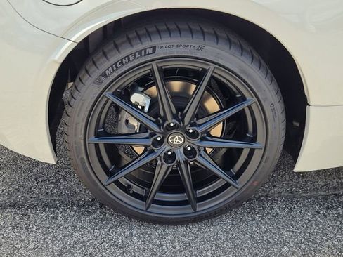 New 2025 Toyota GR86 Premium RWD image 10