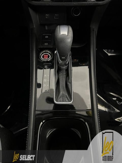 Used 2023 Nissan Kicks SR w/ SR Premium Package FWD image 15