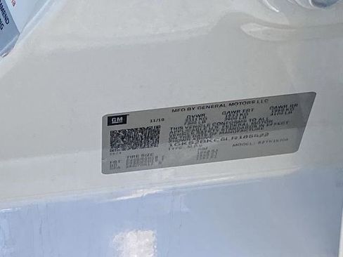 Used 2020 GMC Yukon SLT image 35