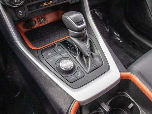 Used 2024 Toyota RAV4 Adventure image 17