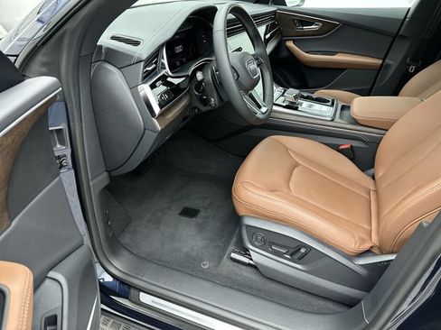 Used 2025 Audi Q8 Premium Plus AWD/4WD image 11