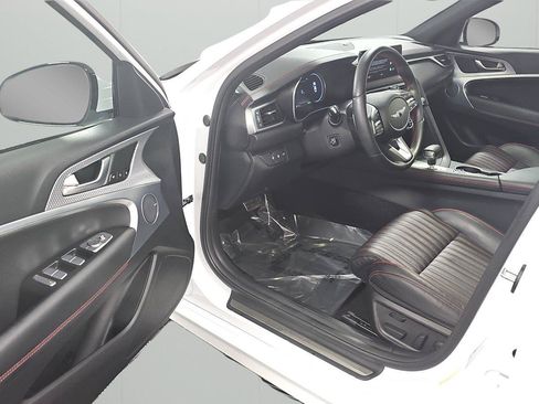 Used 2022 Genesis G70 3.3T w/ Sport Advanced Package AWD/4WD image 23