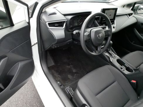 Certified 2023 Toyota Corolla LE w/ LE Convenience Package FWD image 4