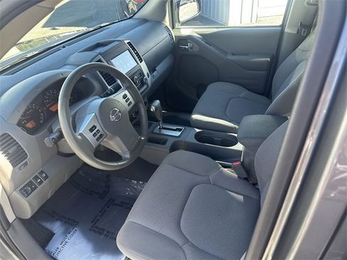Used 2019 Nissan Frontier SV w/ Value Truck Package image 17