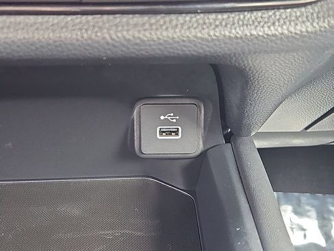 Used 2024 Honda HR-V LX image 16