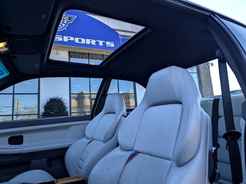 Used 1995 BMW M3 Coupe image 33