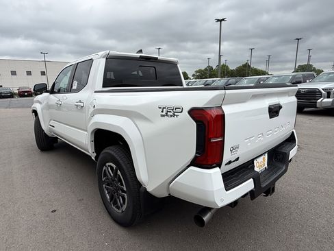 New 2026 Toyota Tacoma TRD Sport AWD/4WD image 3