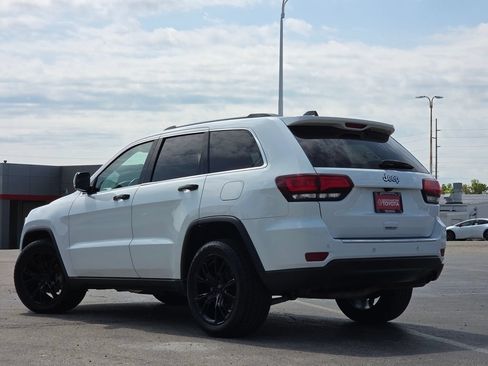 Used 2020 Jeep Grand Cherokee Limited AWD/4WD image 23