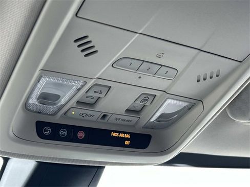 Used 2019 Cadillac XT5 Premium Luxury image 27