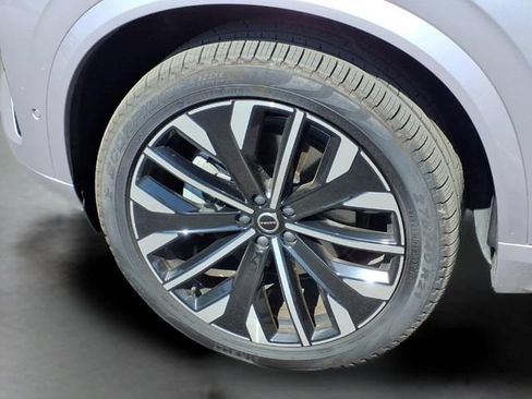Used 2026 Volvo XC90 B6 Plus AWD/4WD image 17