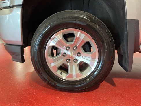 Used 2016 Chevrolet Silverado 1500 LT w/ All Star Edition image 9