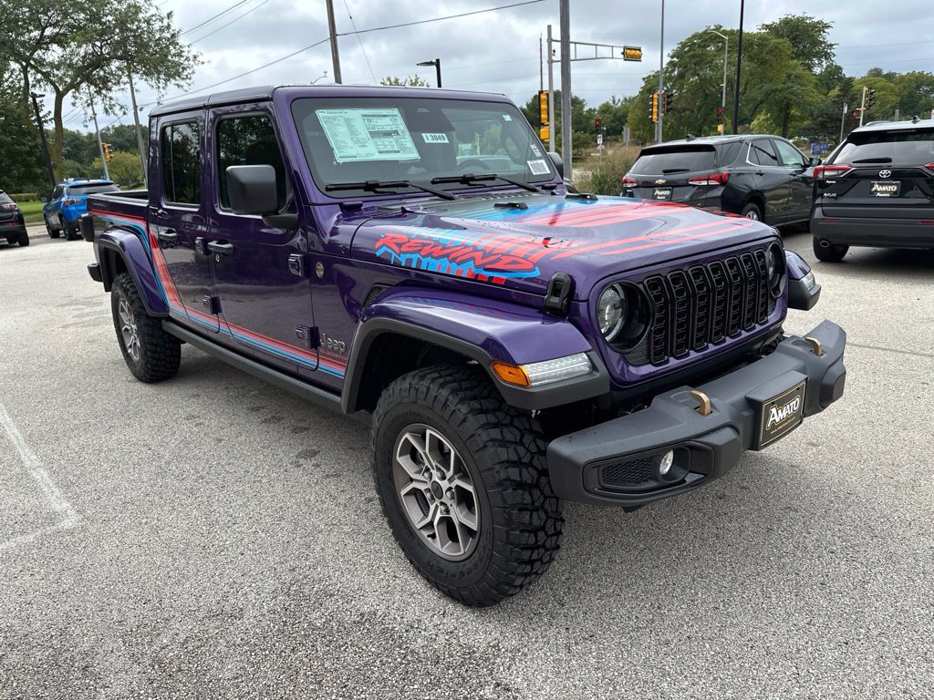 New 2026 Jeep Gladiator Sport AWD/4WD image 4