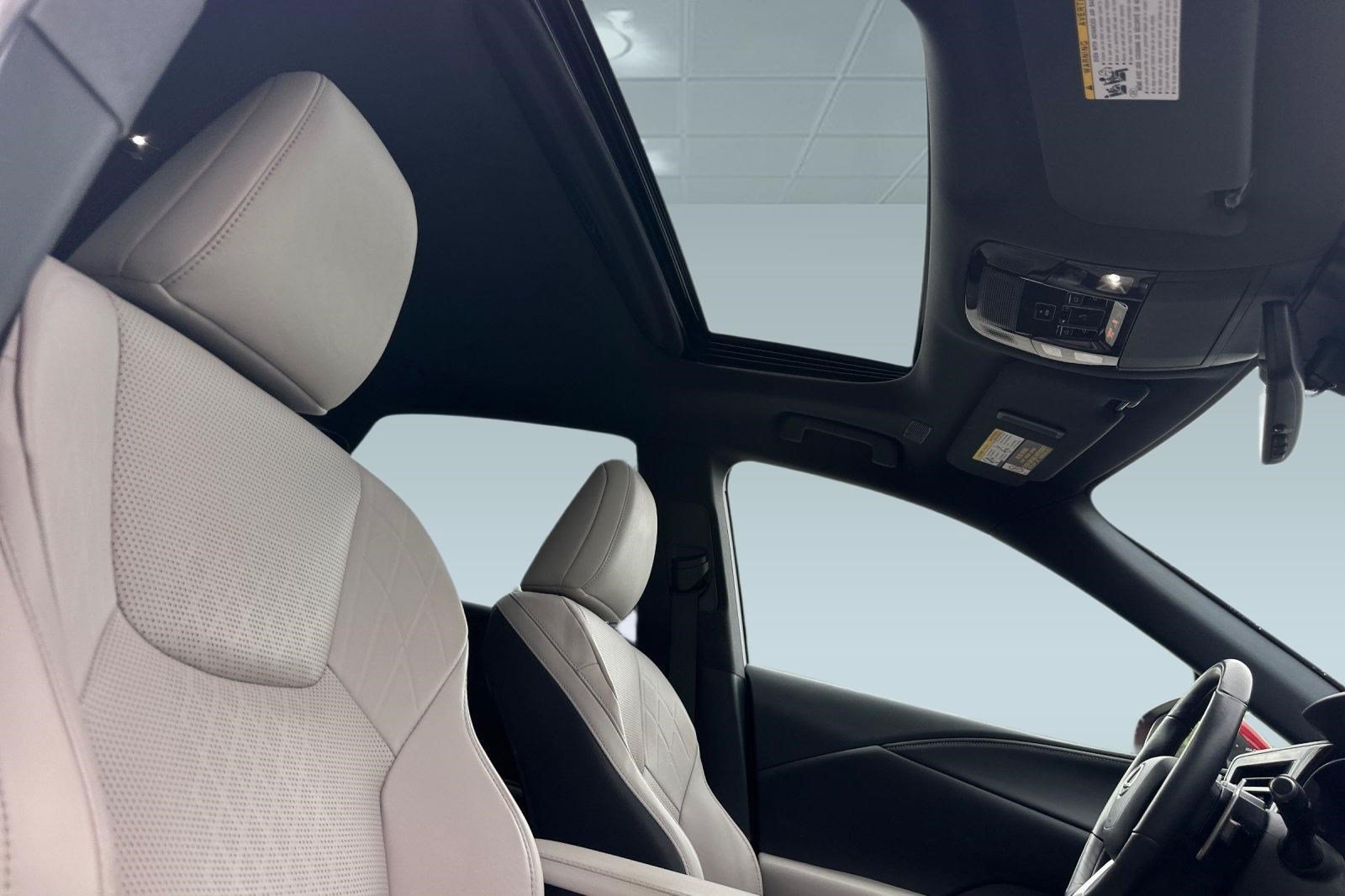 Certified 2024 Lexus RX 350 Premium Plus w/ Cold Area Package FWD image 24
