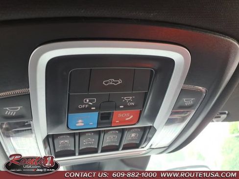 Used 2025 RAM 1500 Limited w/ Body Color Bumper Group AWD/4WD image 38