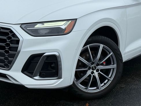 Certified 2023 Audi SQ5 Premium Plus w/ Premium Plus Package AWD/4WD image 3