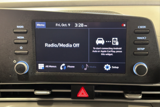Used 2021 Hyundai Elantra SEL FWD image 14