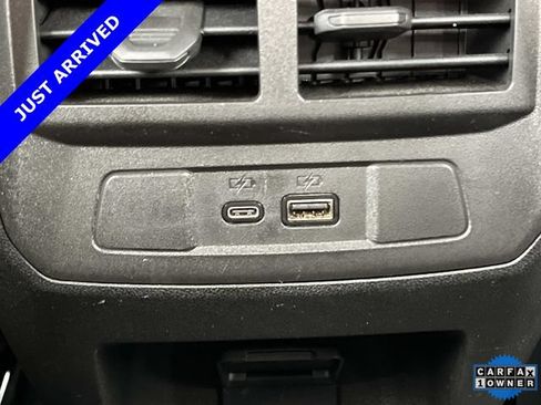 Used 2024 Chevrolet Colorado ZR2 w/ ZR2 Convenience Package III AWD/4WD image 16