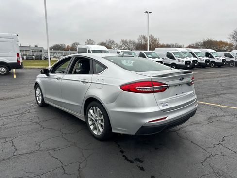 Used 2019 Ford Fusion SE image 6